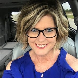 Meet your Posher, Jean